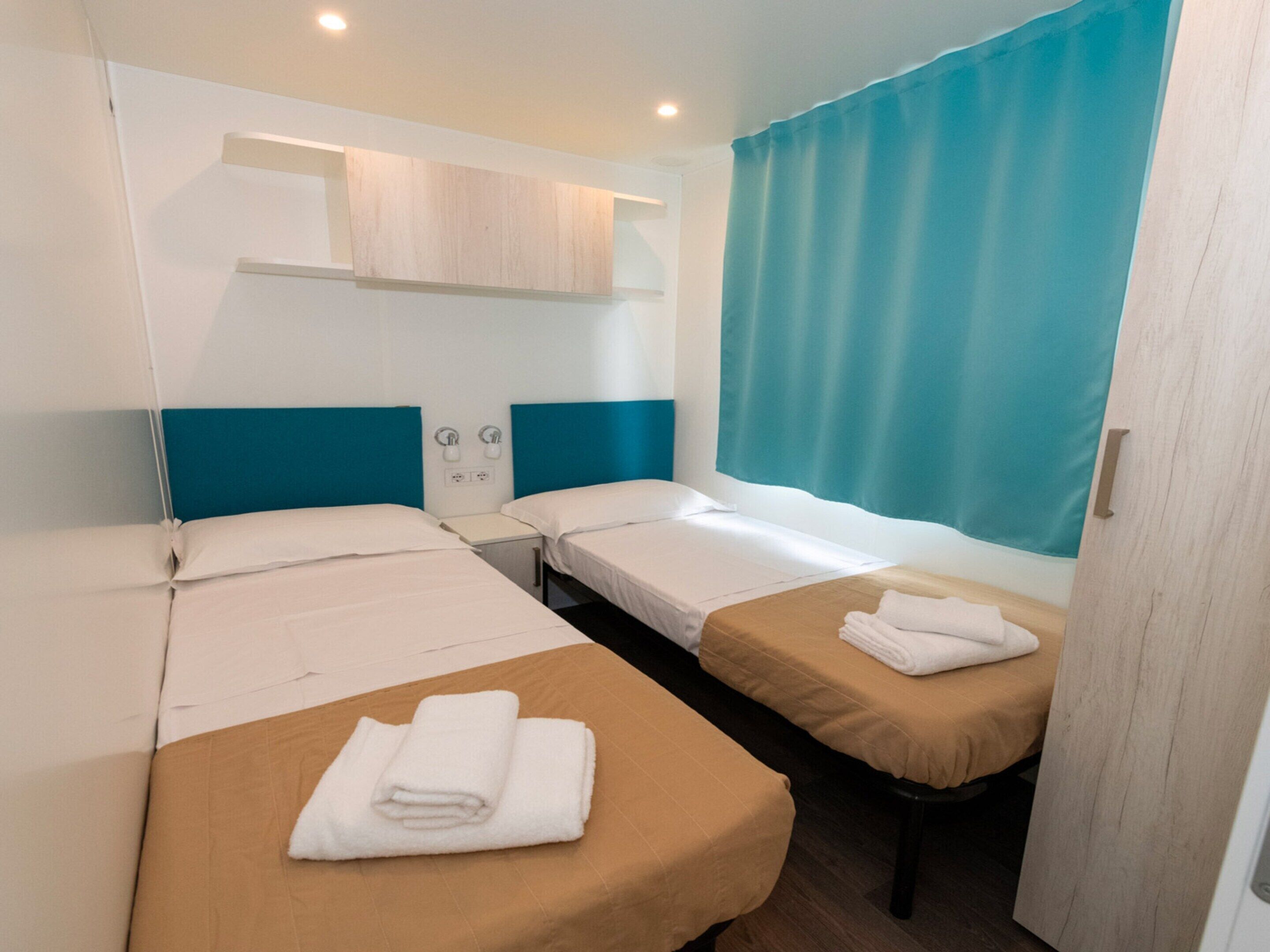 Classic Mobile Home, 3 Bedrooms | 13 bedrooms, individually furnished