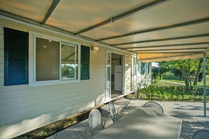 Deluxe Mobile Home, 3 Bedrooms | Exterior - Residence The Garda Village in Sirmione (Sirmione)