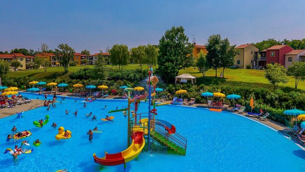 Pool - Residence Belvedere, Castelnuovo del Garda (Sant'Ambrogio di Valpolicella)