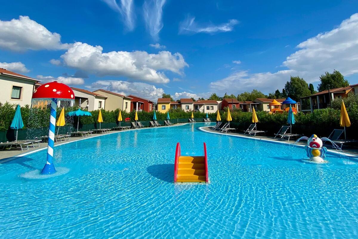 Udendørs pool