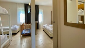 Room - Residence Belvedere, Castelnuovo del Garda (Sant'Ambrogio di Valpolicella)