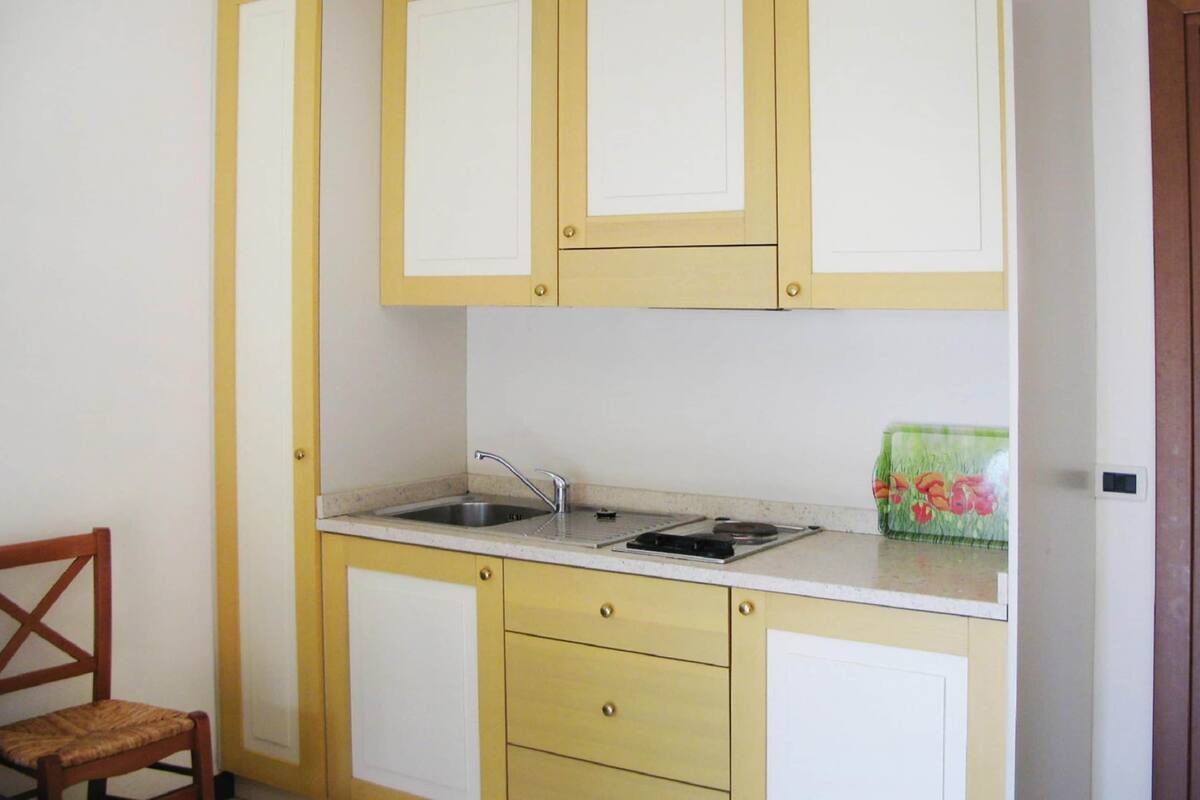 Apartamento conforto, 3 quartos | Cozinha privada | Geladeira, micro-ondas