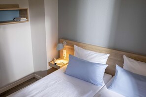 6 Schlafzimmer, individuell eingerichtet