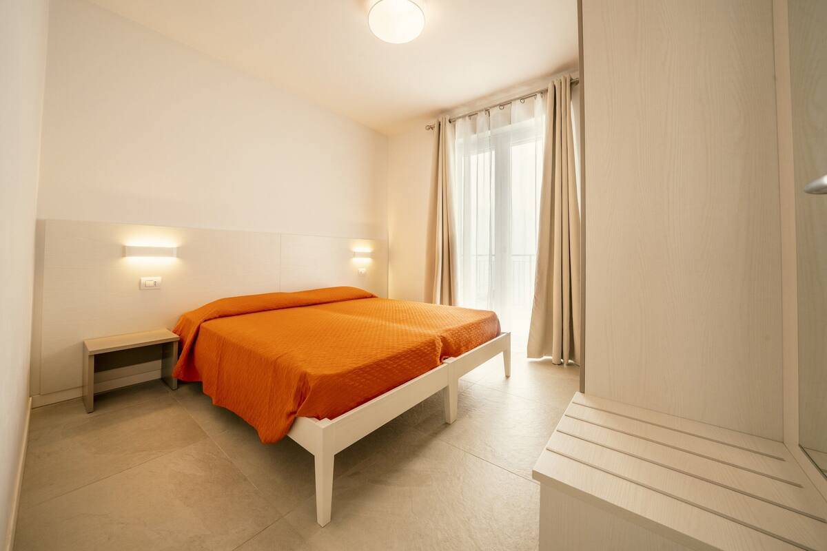 Apartamento Confort, 2 habitaciones | 3 dormitorios y mobiliario individual