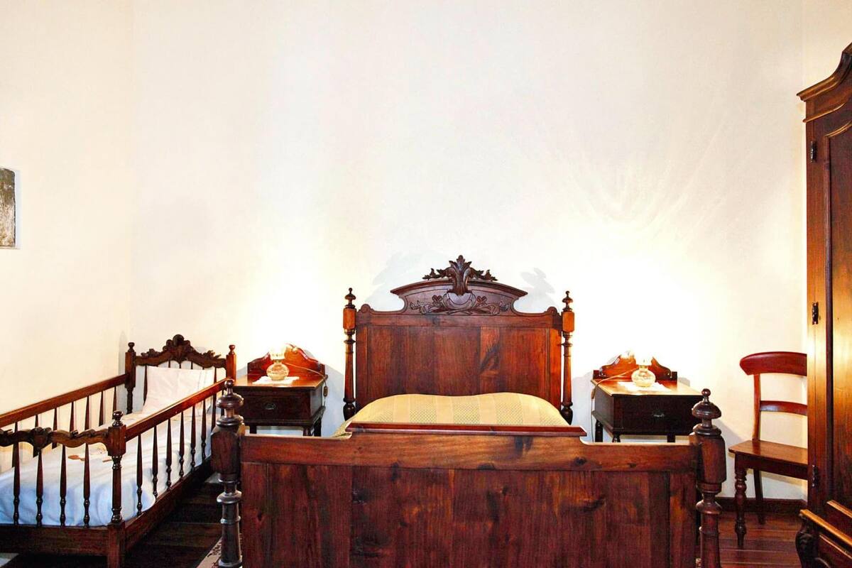 3 bedrooms, individually furnished, bed sheets