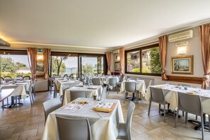 舒適公寓, 1 間臥室 | 用餐區