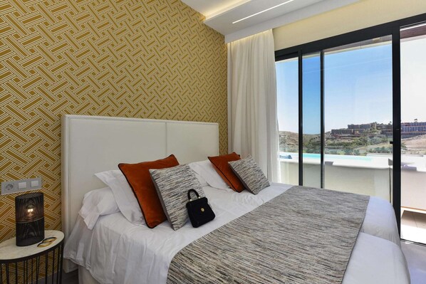 4 bedrooms, individually furnished