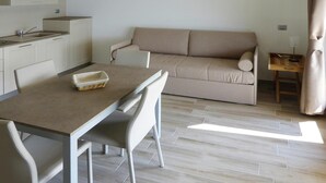 Classic Apartment, 2 Bedrooms | Living room - Apartments San Rocco, Tignale (Tignale)