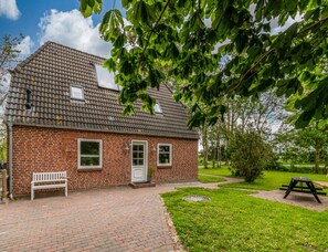 Classic Apartment, 2 Bedrooms | View from property - Apartment, Plau am See (Plau am See)