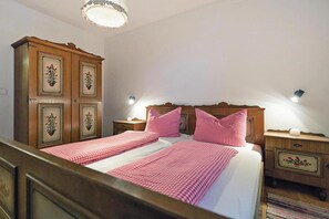 Classic Apartment, 2 Bedrooms | 7 bedrooms, bed sheets - Apartment in Neuschonau With Parking Space (Neuschoenau)