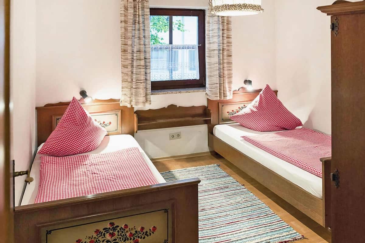 Classic Apartment, 2 Bedrooms