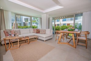 Living area - Club Arona Luxury Villas Belek (Serik)