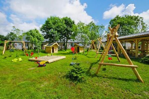 Casa clássico, 3 quartos | Jardim