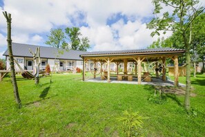 Casa clássico, 3 quartos | Jardim