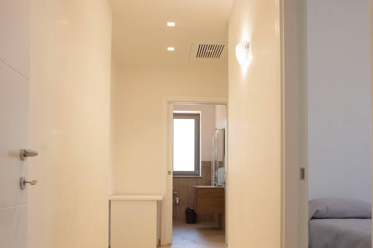Classic House, 2 Bedrooms | 6 bedrooms, individually furnished, iron/ironing board