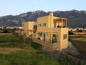 Nhà Deluxe, 2 phòng ngủ | Ngoại thất