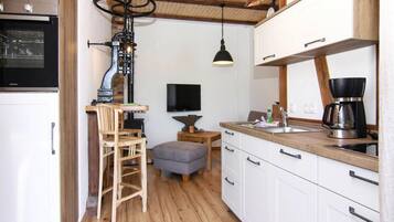 Classic-Apartment, 1 Schlafzimmer | Eigene Küche | Kühlschrank, Mikrowelle, Ofen, Geschirrspüler
