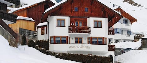 Deluxe Apartment, 2 Bedrooms | Exterior