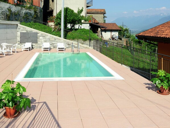 Appartamento Classic, 2 camere da letto | Piscina | Piscina all'aperto
