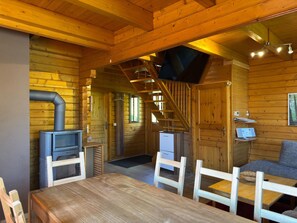 Fireplace, DVD player