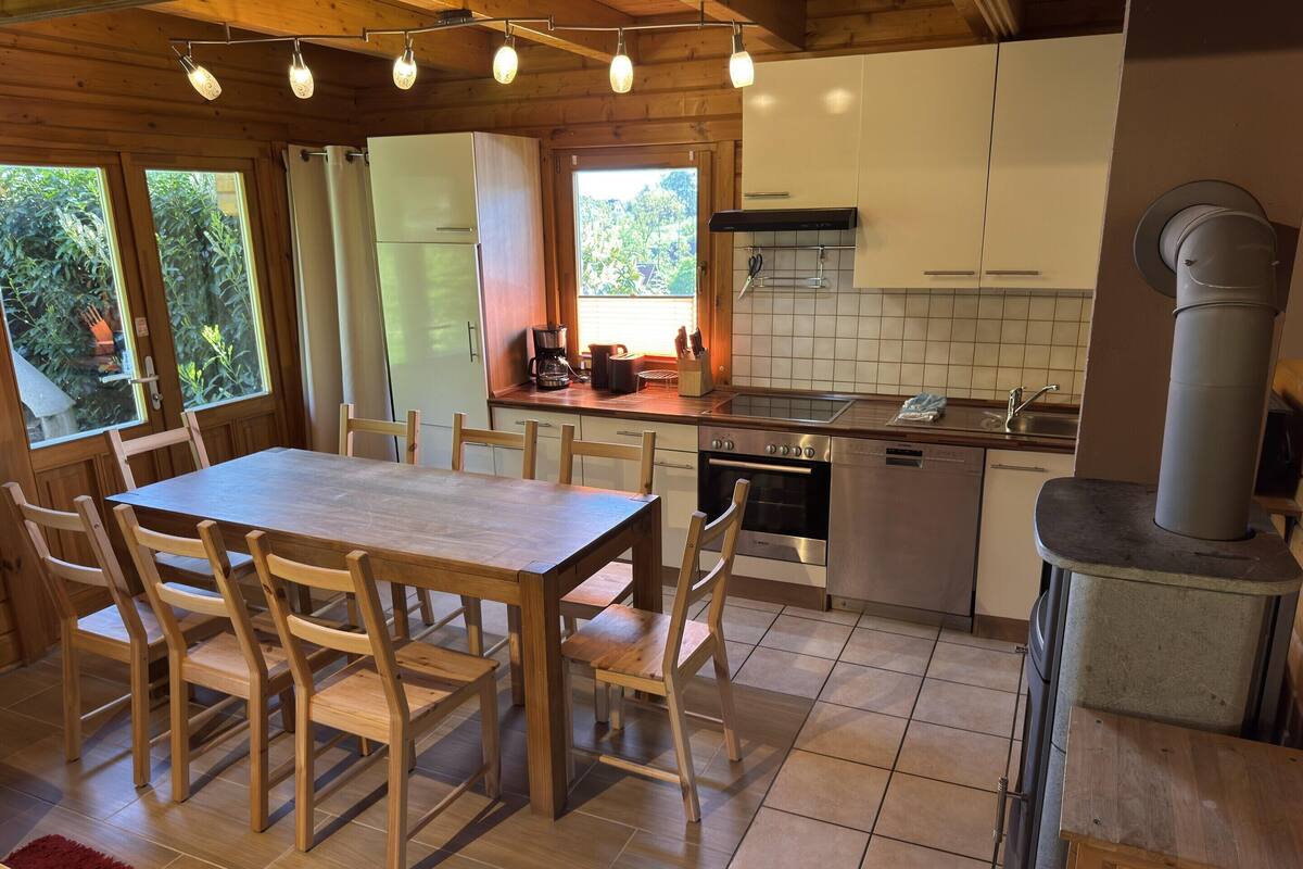 Rumah Deluks, 3 kamar tidur | Dapur pribadi | Lemari es, microwave, oven, dan mesin pencuci piring