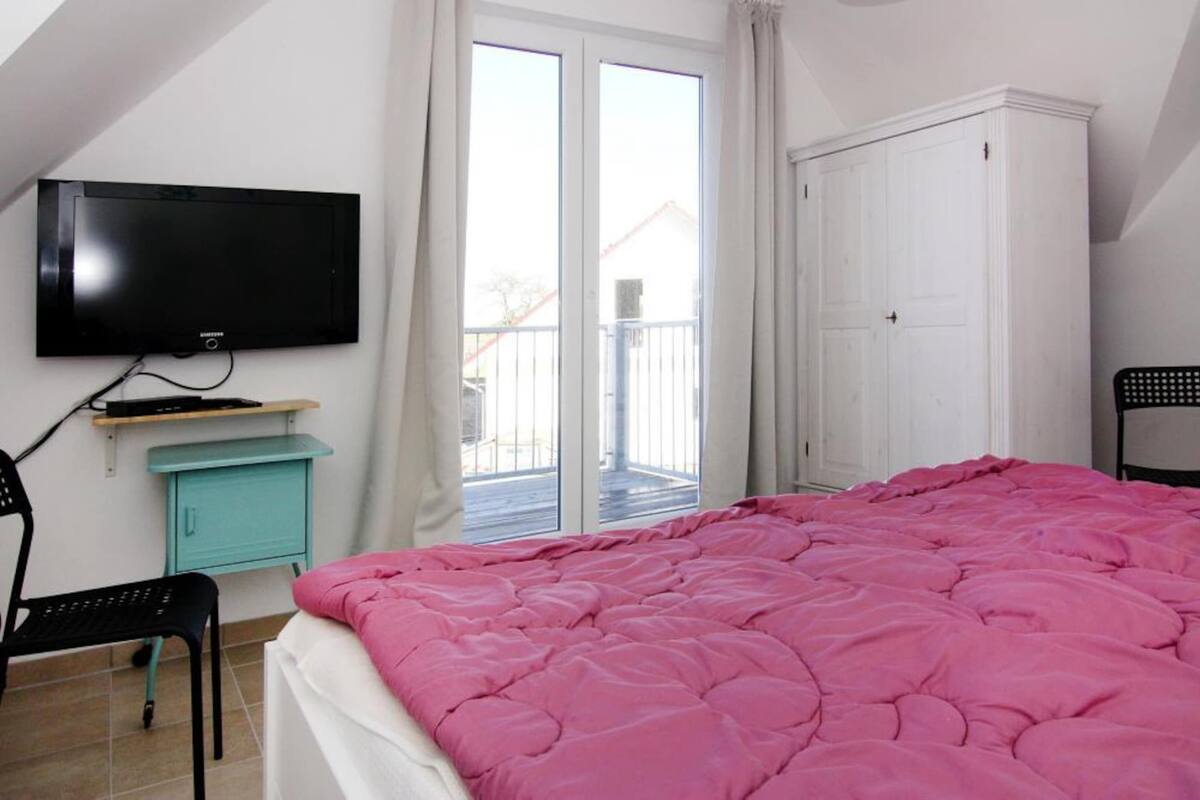 15 Schlafzimmer, individuell eingerichtet