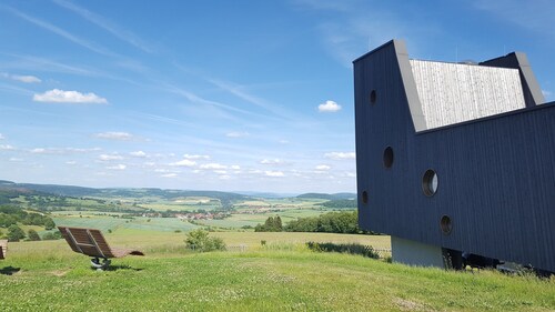 Charming Holiday Home With Natural Garden in Kaltennordheim-thuringia