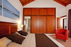 5 soverom, individuelt innredet og sengetøy