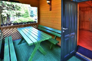 Comfort House, 3 Bedrooms | Outdoor dining - Comfortable Holiday Home on a Private Property, Kolobrzeg (Kołobrzeg)