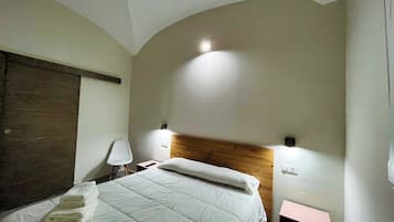 Classic Double Room | Soundproofing, free WiFi