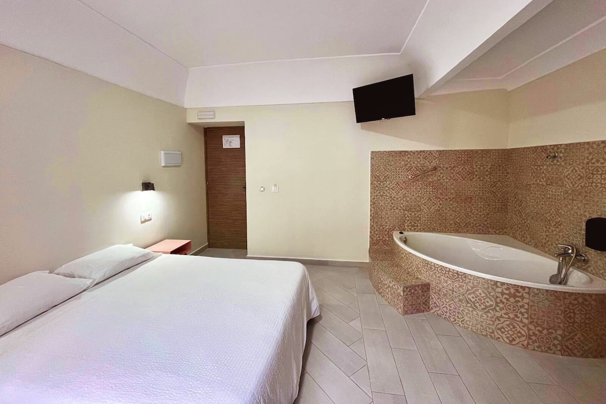 Habitación cuádruple Confort | Insonorización y wifi gratis