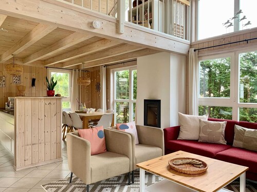 Lovely Holiday Home in Dummer Near Lake