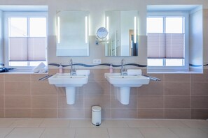 Bathtub, hair dryer