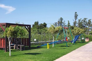 Classic Villa, 4 Bedrooms | Garden - Villa in Platanias With a Private Pool (Platanias)