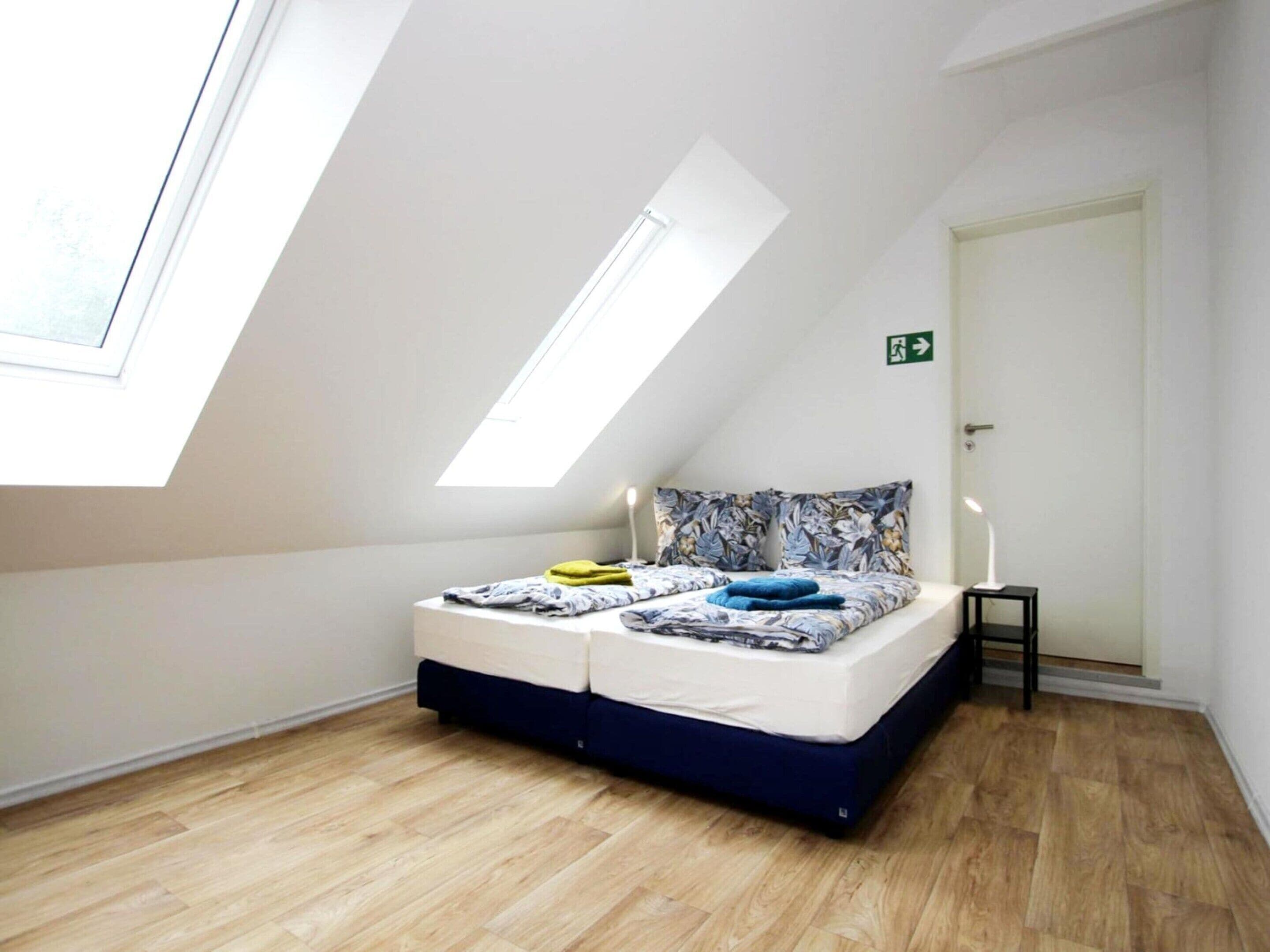 Casa clásica, 3 habitaciones | 6 habitaciones y muebles diferentes 