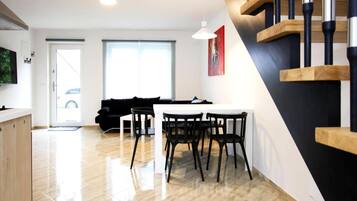 Casa clásica, 3 habitaciones | Sala de estar