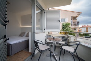 Luxury-Apartment, 2 Schlafzimmer | Balkon