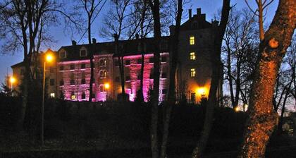 Apartment Right on the Lake, Ryn