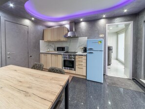 تناول الطعام