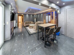 Casa Classic, 4 camere da letto | Soggiorno | Caminetto