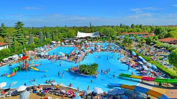 Comfort Apartment, 2 Bedrooms | Pool | Outdoor pool