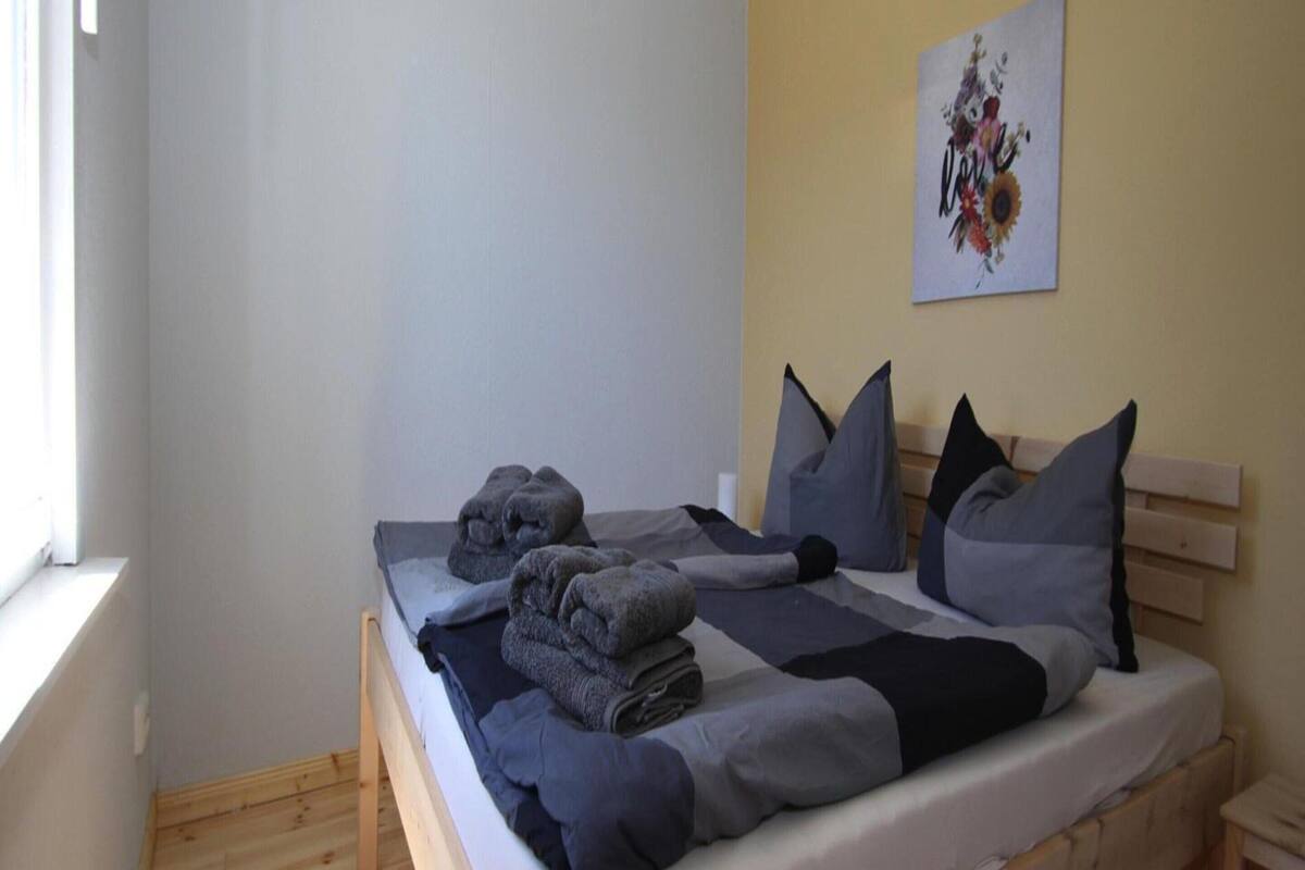9 bedrooms, individually furnished