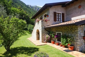 Classic Apartment, 2 Bedrooms | Exterior