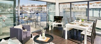 Houseboat in Boltenhagen