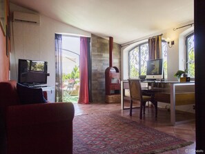 7 chambres, ameublement personnalisé, draps fournis