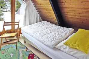 Nhà tiện nghi đơn giản, 2 phòng ngủ | 3 phòng ngủ, trang bị nội thất với thiết kế riêng biệt 