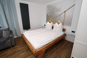 Comfort-Haus, 1 Schlafzimmer | 2 Schlafzimmer, individuell eingerichtet, Bettwäsche