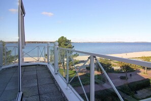 Comfort Apartment, 3 Bedrooms | Water view - Apartments Panorama With sea View Directly at the Beach Promenade of Laboe (Laboe)