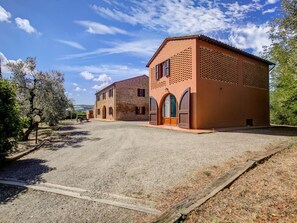 Exterior - Belvilla by OYO Casanova Dependance (Gambassi Terme)