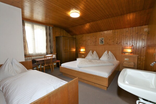18 bedrooms, individually furnished, bed sheets
